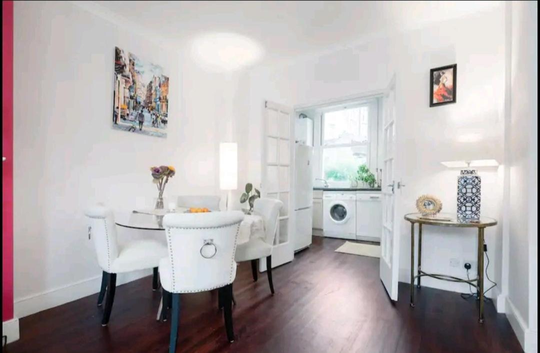 Stylish Room With Private Bath & Terrace In Super Central Clapham Junction Minutes From Victoria, Waterloo Londres Exterior foto